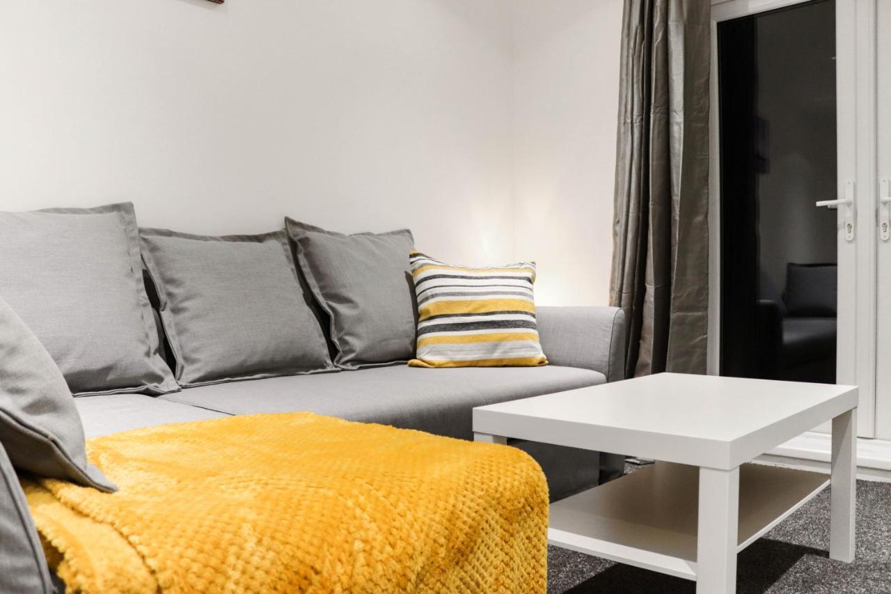 Stylish - Modern - Serviced Accommodation - In The Heart Of Northumberland Ashington  Buitenkant foto
